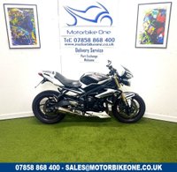 USED 2017 17 TRIUMPH STREET TRIPLE 675 675 Naked Petrol Manual O ring (106 ps) Arrow Exhaust, Bar End Mirrors, Pro Custom Decals