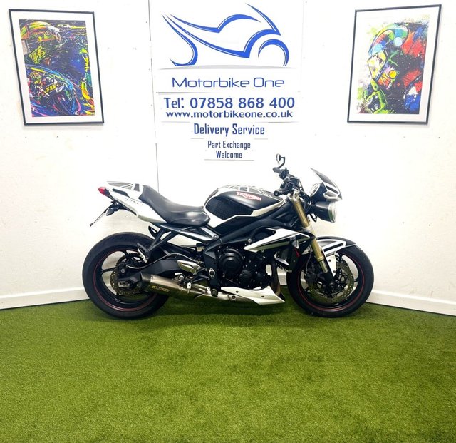 2017 17 Triumph Street Triple 675 675 Naked Petrol Manual O ring (106 ps)