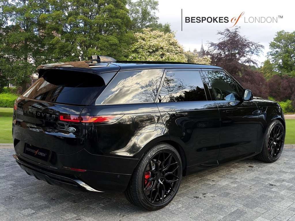 USED 2023 73 LAND ROVER RANGE ROVER SPORT 3.0 D300 MHEV Dynamic SE Auto 4WD Euro 6 (s/s) 5dr LOW MILES| PANROOF|LR WARRANTY