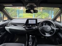USED 2022 72 TOYOTA C-HR 1.8 VVT-h GPF Design SUV 5dr Petrol Hybrid CVT Euro 6 (s/s) (122 ps) CarPlay, Reverse Camera