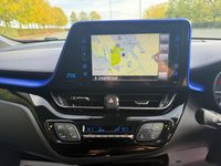 USED 2017 67 TOYOTA C-HR 1.8 VVT-h Dynamic SUV 5dr Petrol Hybrid CVT Euro 6 (s/s) (122 ps) 