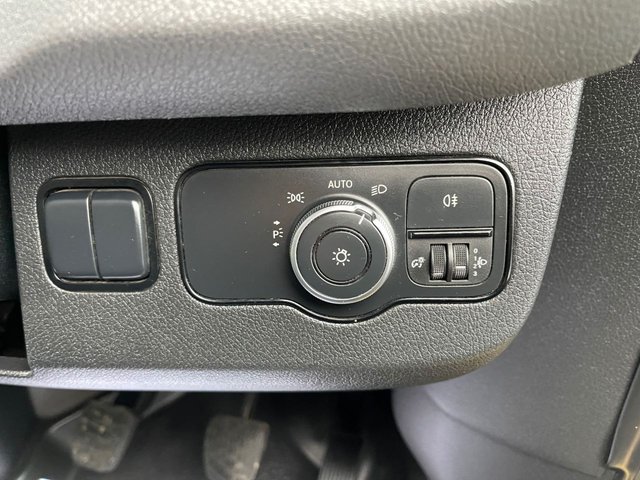 2020 Mercedes-Benz Sprinter 2.1L null 5dr - Photo 10