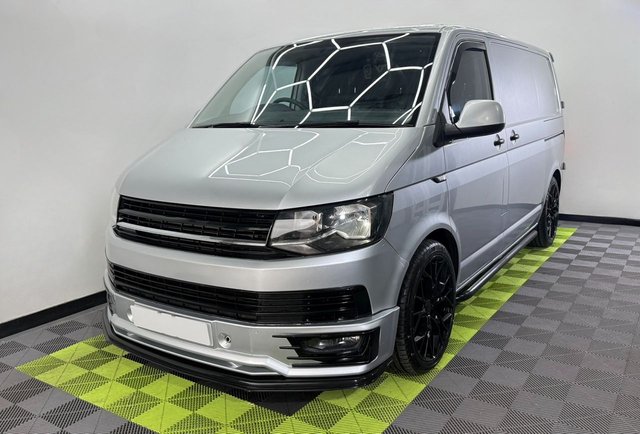 2016 VOLKSWAGEN TRANSPORTER