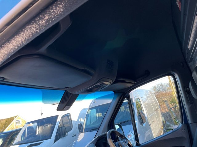 2019 Mercedes-Benz Sprinter 2.1L null 5dr - Photo 8