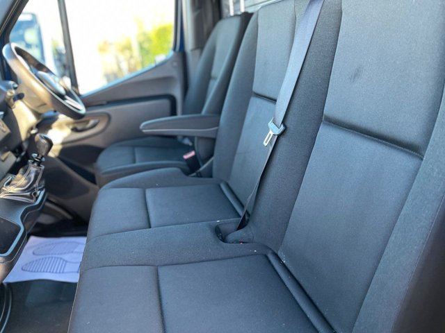 2019 Mercedes-Benz Sprinter 2.1L null 5dr - Photo 10