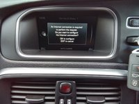 USED 2015 65 VOLVO V40 2.0 T2 SE Nav Hatchback 5dr Petrol Manual Euro 6 (s/s) (122 ps) 