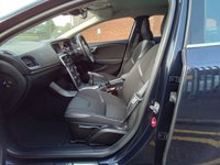 USED 2015 65 VOLVO V40 2.0 T2 SE Nav Hatchback 5dr Petrol Manual Euro 6 (s/s) (122 ps) 