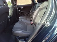 USED 2015 65 VOLVO V40 2.0 T2 SE Nav Hatchback 5dr Petrol Manual Euro 6 (s/s) (122 ps) 