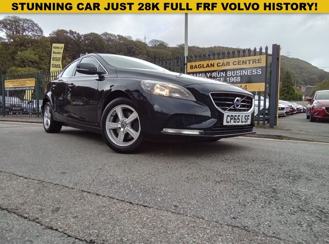 View our VOLVO V40