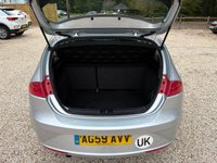 USED 2010 59 SEAT LEON 1.6 8V S Emocion Hatchback 5dr Petrol Manual Euro 4 (102 bhp) 