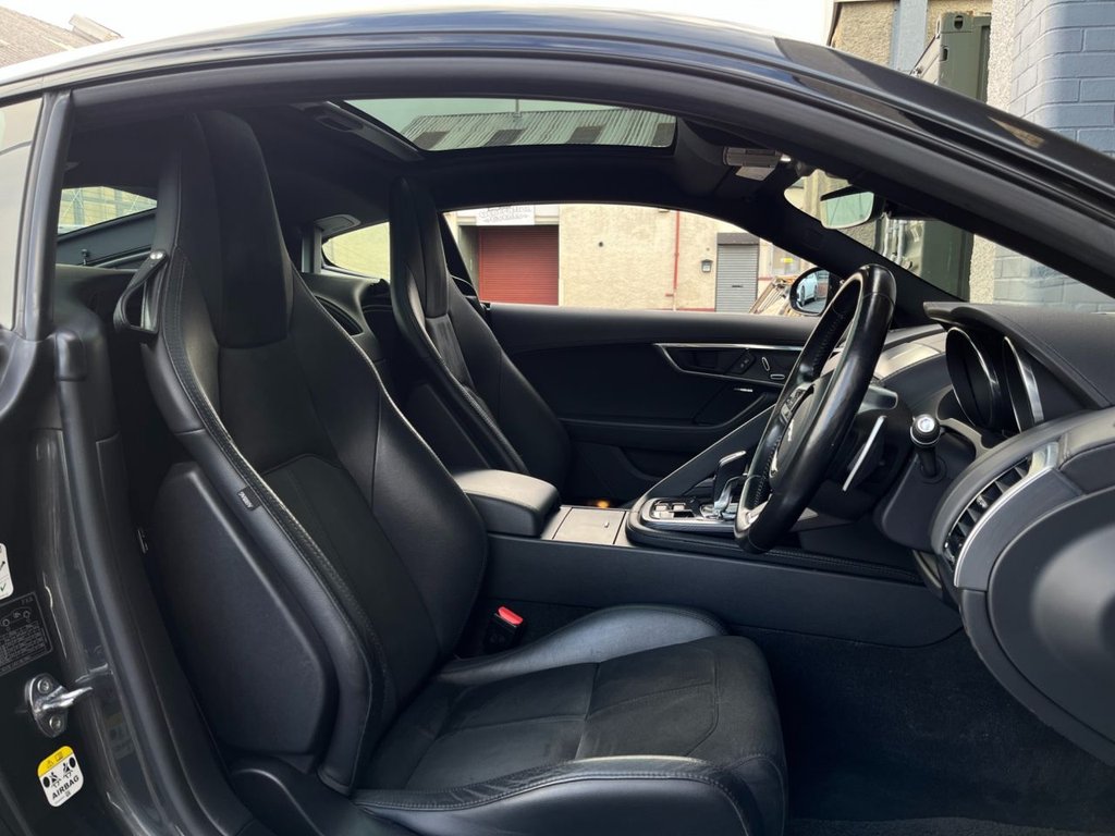 USED 2019 69 JAGUAR F-TYPE 3.0 V6 GPF R-Dynamic Coupe 2dr Petrol Auto Euro 6 (s/s) (340 ps)