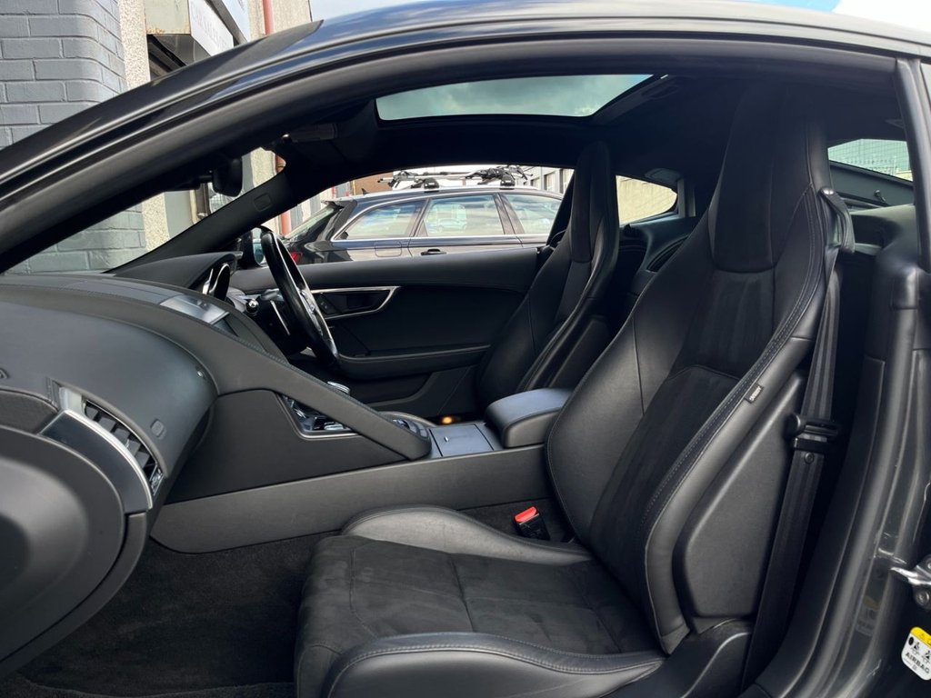 USED 2019 69 JAGUAR F-TYPE 3.0 V6 GPF R-Dynamic Coupe 2dr Petrol Auto Euro 6 (s/s) (340 ps)
