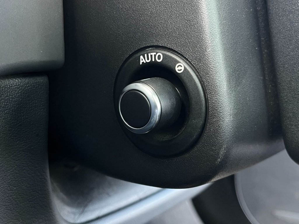 USED 2019 69 JAGUAR F-TYPE 3.0 V6 GPF R-Dynamic Coupe 2dr Petrol Auto Euro 6 (s/s) (340 ps)