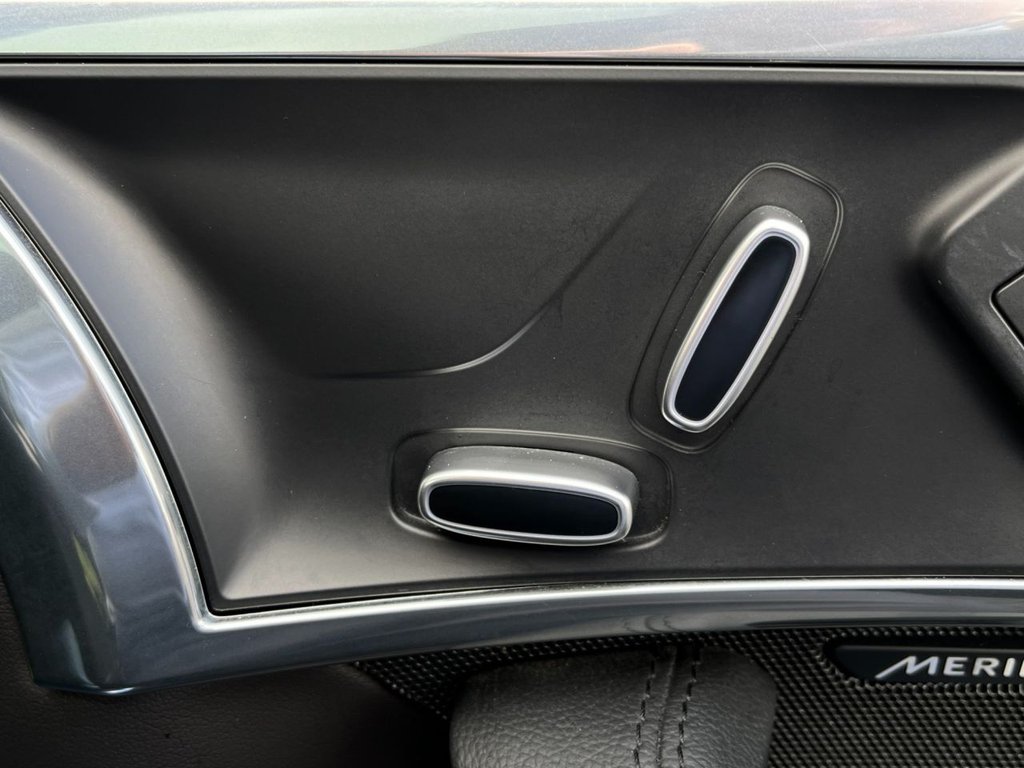 USED 2019 69 JAGUAR F-TYPE 3.0 V6 GPF R-Dynamic Coupe 2dr Petrol Auto Euro 6 (s/s) (340 ps)