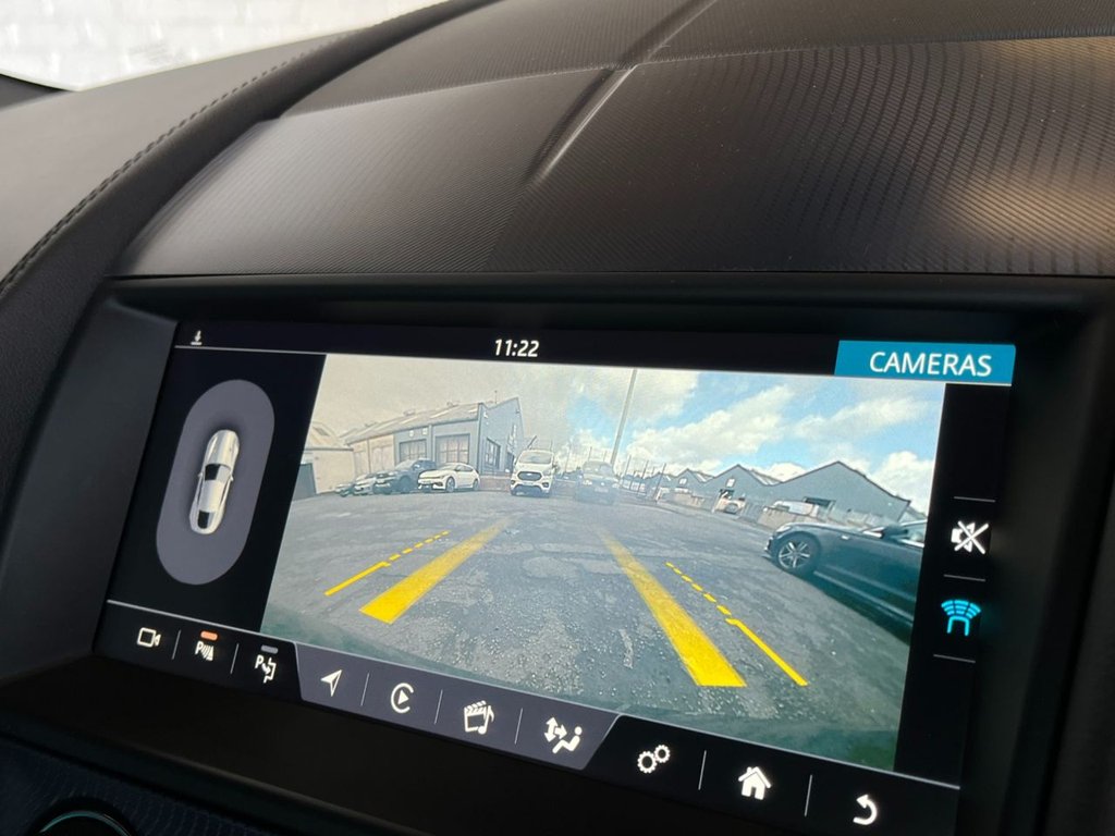 USED 2019 69 JAGUAR F-TYPE 3.0 V6 GPF R-Dynamic Coupe 2dr Petrol Auto Euro 6 (s/s) (340 ps)
