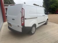 USED 2015 65 FORD TRANSIT CUSTOM 2.2 TDCi 290 ECOnetic Panel Van 5dr Diesel Manual L1 H1 (162 g/km, 98 bhp) 