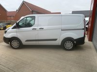 USED 2015 65 FORD TRANSIT CUSTOM 2.2 TDCi 290 ECOnetic Panel Van 5dr Diesel Manual L1 H1 (162 g/km, 98 bhp) 