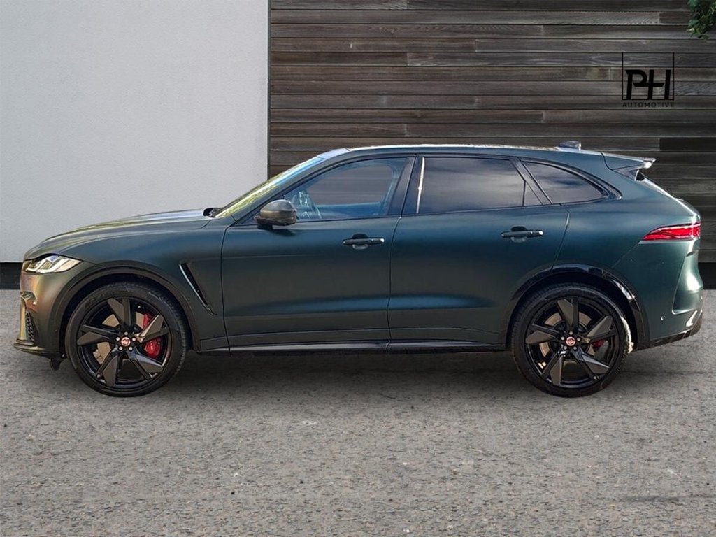 USED 2022 F JAGUAR F-PACE 5.0 P550 V8 SVR SUV 5dr Petrol Quickshift AWD Euro 6 (s/s) (550 ps) BRITISH RACING GREEN|HEAD UP DISPLAY
