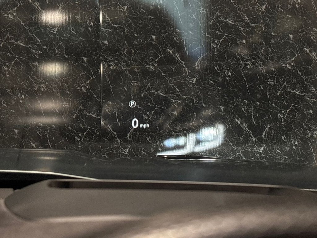 USED 2022 F JAGUAR F-PACE 5.0 P550 V8 SVR SUV 5dr Petrol Quickshift AWD Euro 6 (s/s) (550 ps) BRITISH RACING GREEN|HEAD UP DISPLAY