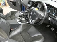USED 2013 63 VOLVO V60 2.0 D4 R-Design Lux Nav Estate 5dr Diesel Manual Euro 5 (s/s) (163 ps) &pound;35 ROAD TAX SAT NAV HEATED SEATS PART LEATHER INTERIOR CRUISE CONTROL PARKING SENSORS 3 OWNERS SERVICE HISTORY