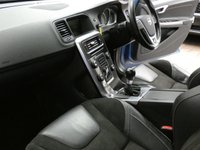 USED 2013 63 VOLVO V60 2.0 D4 R-Design Lux Nav Estate 5dr Diesel Manual Euro 5 (s/s) (163 ps) &pound;35 ROAD TAX SAT NAV HEATED SEATS PART LEATHER INTERIOR CRUISE CONTROL PARKING SENSORS 3 OWNERS SERVICE HISTORY