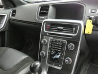 USED 2013 63 VOLVO V60 2.0 D4 R-Design Lux Nav Estate 5dr Diesel Manual Euro 5 (s/s) (163 ps) &pound;35 ROAD TAX SAT NAV HEATED SEATS PART LEATHER INTERIOR CRUISE CONTROL PARKING SENSORS 3 OWNERS SERVICE HISTORY