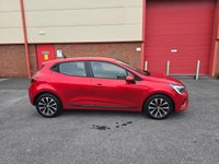 USED 2022 72 RENAULT CLIO 1.0 TCe Iconic Edition Euro 6 (s/s) 5dr 1 OWNER FROM NEW