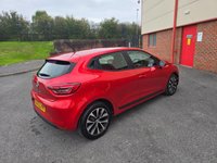 USED 2022 72 RENAULT CLIO 1.0 TCe Iconic Edition Euro 6 (s/s) 5dr 1 OWNER FROM NEW