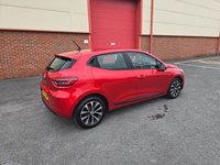 USED 2022 72 RENAULT CLIO 1.0 TCe Iconic Edition Euro 6 (s/s) 5dr 1 OWNER FROM NEW
