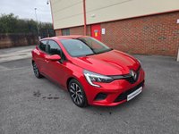 USED 2022 72 RENAULT CLIO 1.0 TCe Iconic Edition Euro 6 (s/s) 5dr 1 OWNER FROM NEW