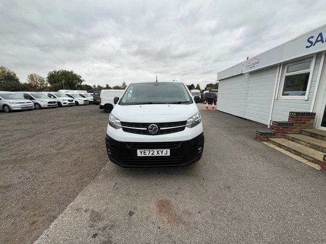 2022 Vauxhall Vivaro 1.5L Dynamic 6dr - Photo 2