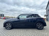 USED 2022 22 MINI HATCH 2.0 Cooper S Classic Hatchback 5dr Petrol Steptronic Euro 6 (s/s) (178 ps) CAR PLAY*PRIVACY GLASS*FULL HISTORY