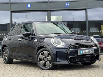 2022 MINI HATCH