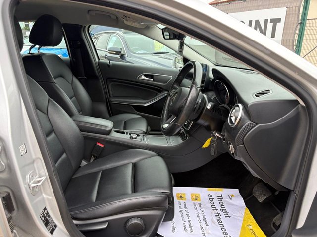 2017 MERCEDES-BENZ A-CLASS 2017 1.5 A180d Sport Hatchback 5dr Diesel 7G-DCT Euro 6 (s/s) (109 ps) - Photo 6