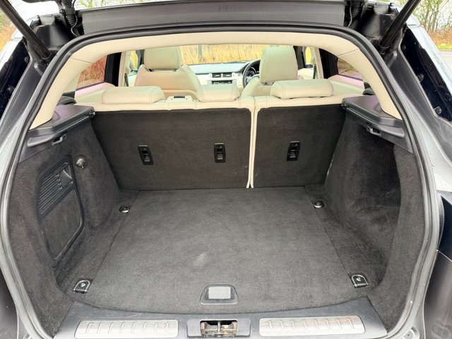2014 Land Rover Range Rover Evoque 2.2L Dynamic 5dr - Photo 11