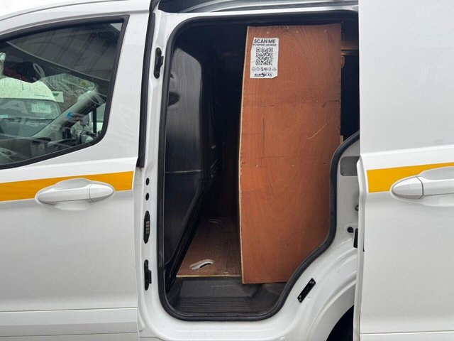 2020 FORD TRANSIT COURIER - Photo 11