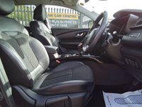 USED 2019 19 RENAULT KADJAR 1.3 TCe Iconic SUV 5dr Petrol Manual Euro 6 (s/s) (140 ps) 