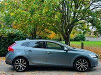 USED 2019 69 VOLVO V40 1.5 T3 Inscription Edition Hatchback 5dr Petrol Auto Euro 6 (s/s) (152 ps) LOW MILES+LTHR+PANROOF+SAT NAV
