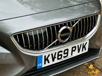USED 2019 69 VOLVO V40 1.5 T3 Inscription Edition Hatchback 5dr Petrol Auto Euro 6 (s/s) (152 ps) LOW MILES+LTHR+PANROOF+SAT NAV