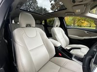 USED 2019 69 VOLVO V40 1.5 T3 Inscription Edition Hatchback 5dr Petrol Auto Euro 6 (s/s) (152 ps) LOW MILES+LTHR+PANROOF+SAT NAV