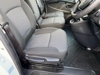 USED 2022 22 RENAULT TRAFIC 2.0 dCi Blue LL30 Business+ Panel Van 5dr Diesel Manual L2 H1 Euro 6 (s/s) (130 ps) AIR CON SAT NAV TOUCH SCREEN LWB