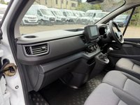 USED 2022 22 RENAULT TRAFIC 2.0 dCi Blue LL30 Business+ Panel Van 5dr Diesel Manual L2 H1 Euro 6 (s/s) (130 ps) AIR CON SAT NAV TOUCH SCREEN LWB