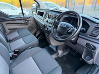 FORD TRANSIT CUSTOM — thumbnail 42 of 51