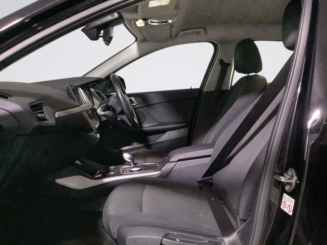 2021 BMW 1 Series 1.5L Se 5dr - Photo 12