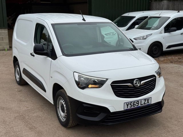 2020 VAUXHALL COMBO
