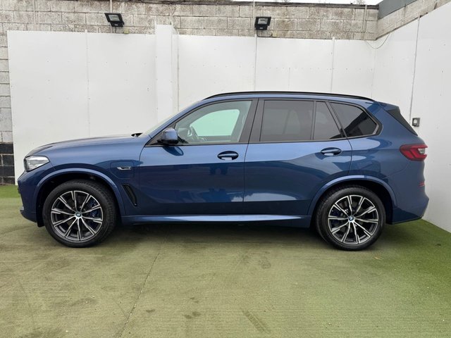 2021 BMW X5 - Photo 4