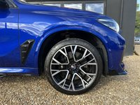 USED 2023 23 BMW X5 M 4.4i V8 Competition SUV 5dr Petrol Auto xDrive Euro 6 (s/s) (625 ps) HEAD UP DISPLAY + VIDEO MOTION + HARMAN KARDON SOUND + WIRELESS CHARGE + TECH PACKAGE + 360 CAMERA + BMW WARRANTY + FINANCE AVAILABLE + PART EXCHANGE WELCOME + ANY INSPECTION WELCOME