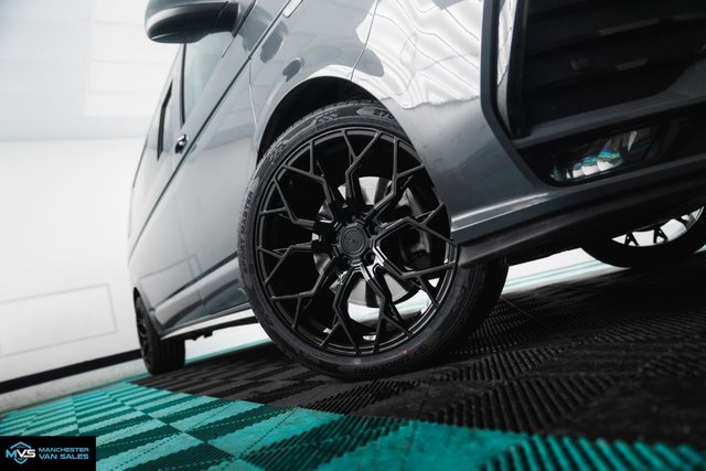 2024 Volkswagen Transporter 2L Sportline 5dr - Photo 2