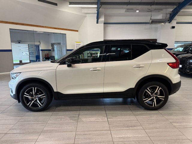 2019 Volvo Xc40 2L R-Design 5dr - Photo 4