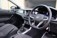USED 2022 22 VOLKSWAGEN TAIGO 1.0 TSI LIFE  PAN ROOF REAR CAMERA HEATED SEATS